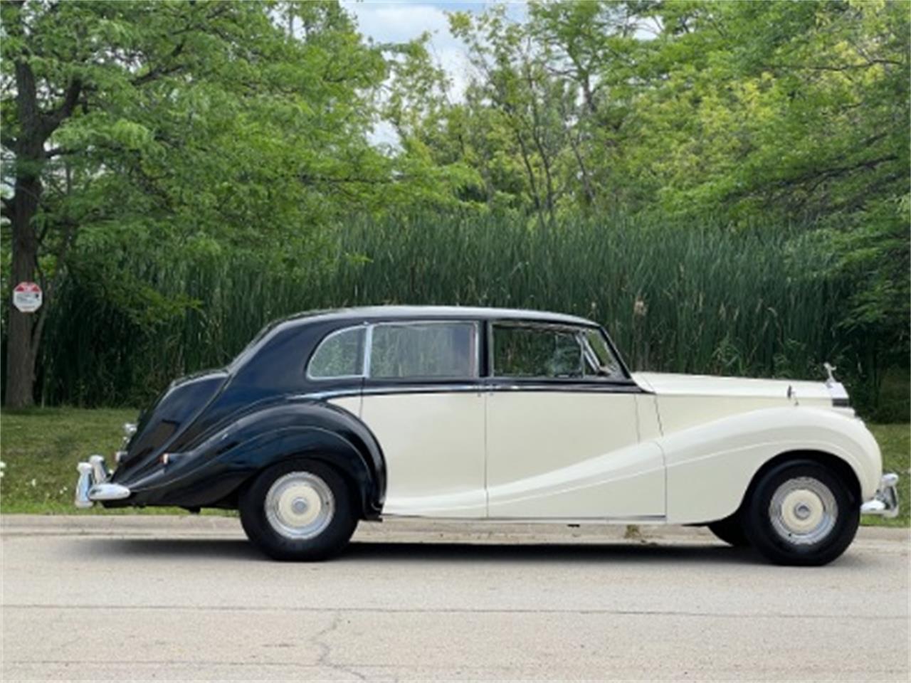1956 rolls-royce silver wraith