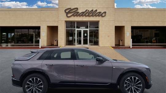 2024 Cadillac Lyriq s