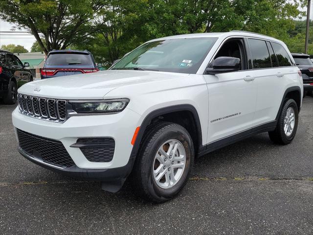 2023 jeep grand cherokee laredo 4x4