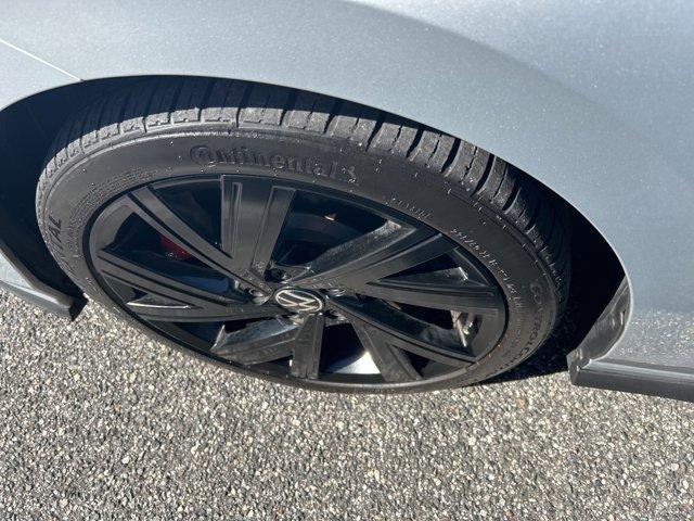 2022 volkswagen golf gti se