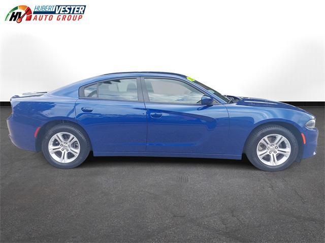 2022 dodge charger sxt