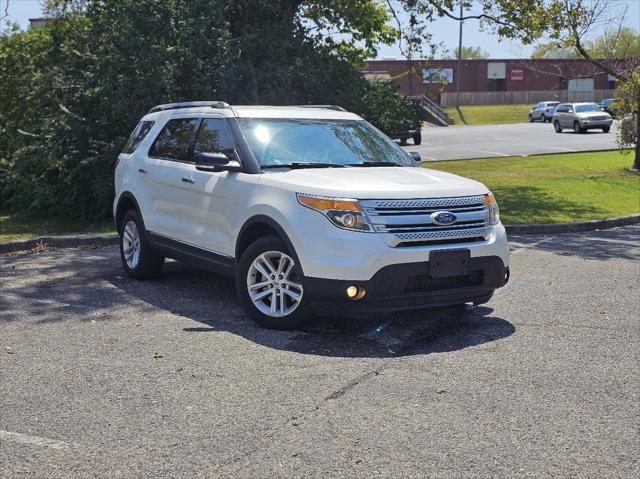 2014 ford explorer xlt