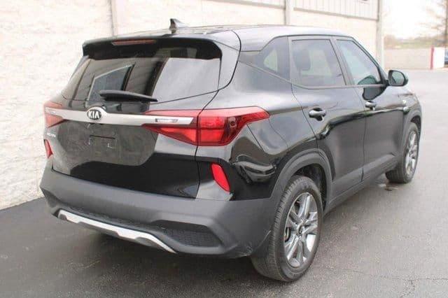 2021 kia seltos lx in wood river, illinois