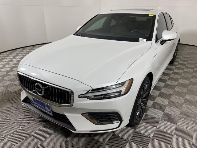 2022 volvo s60 recharge plug-in hybrid t8 inscription