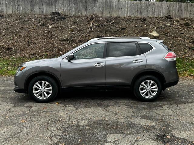 2016 nissan rogue sv