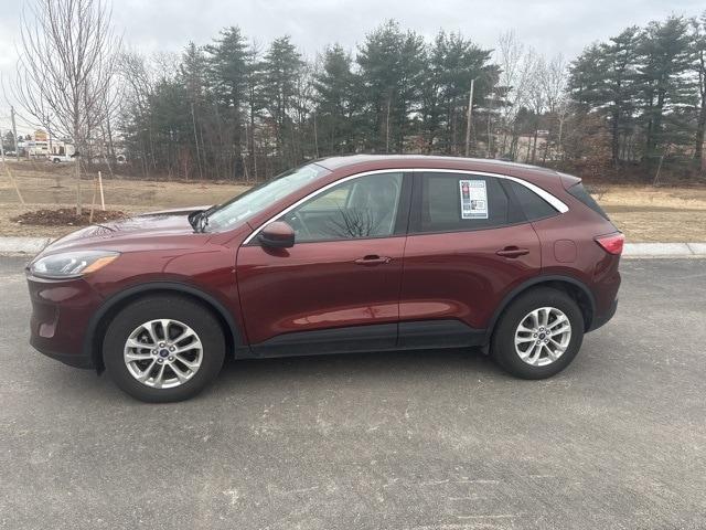 2021 ford escape se