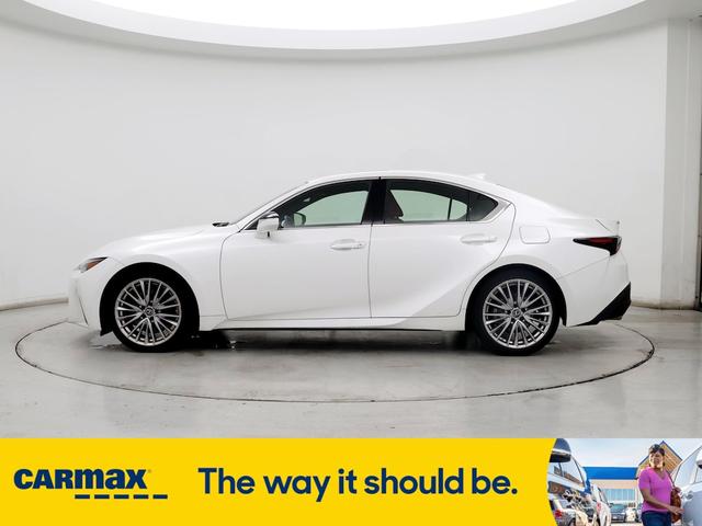 2022 lexus is 300