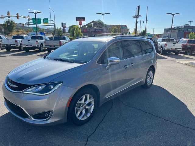 2020 chrysler pacifica limited