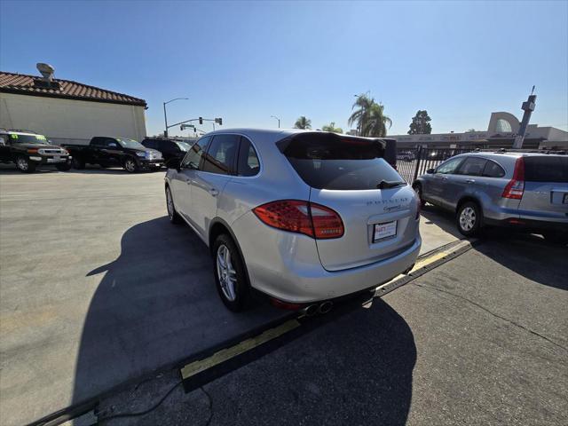 2011 porsche cayenne s