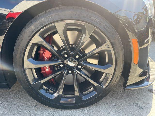 2017 cadillac cts-v base