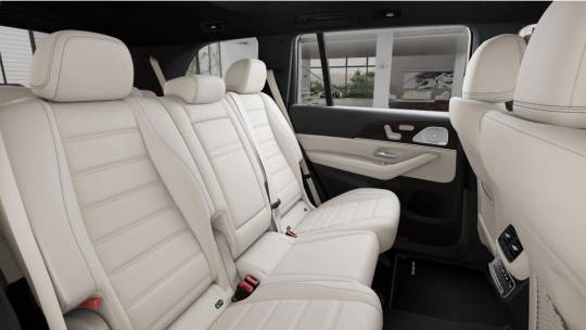 2025 Mercedes-Benz GLS