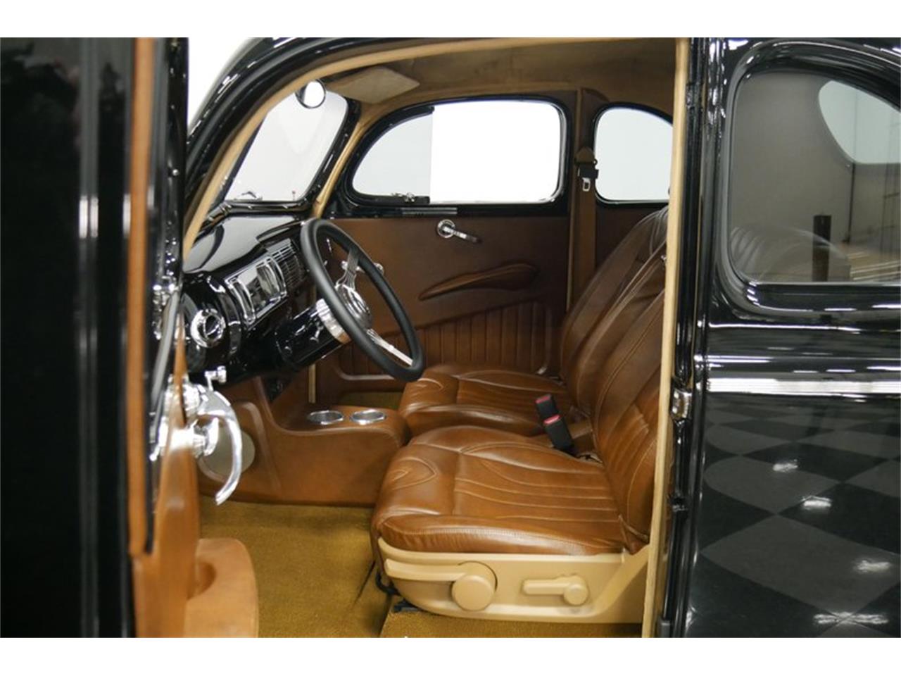 1940 ford deluxe