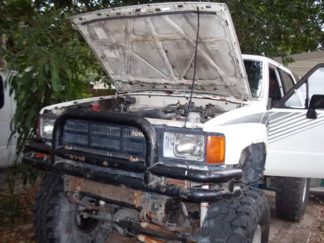 toyota surf 4runner sr5 1984,1985,1986,1987,1988,1989 lifted 22re 5spd twin stic