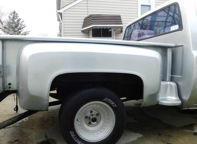 1981 chevy c-10 step side
