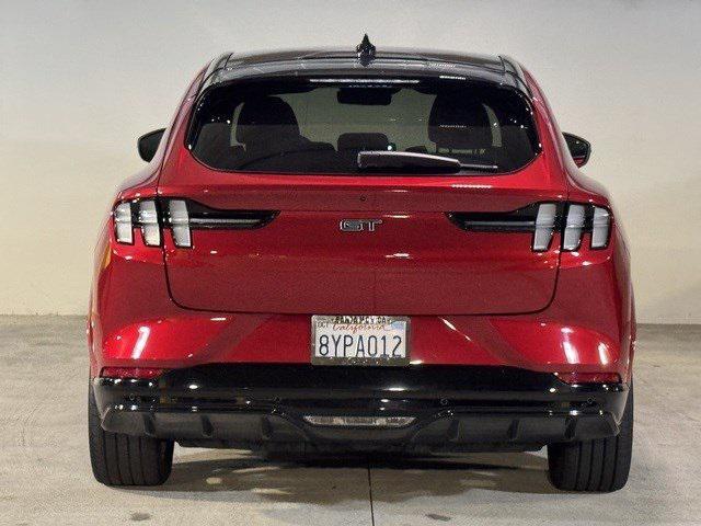 2021 ford mustang mach-e gt