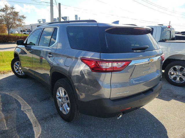 2021 chevrolet traverse lt cloth