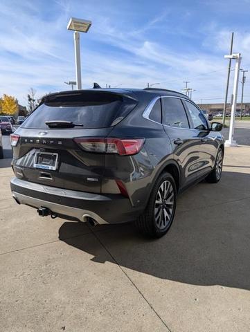 2020 ford escape titanium