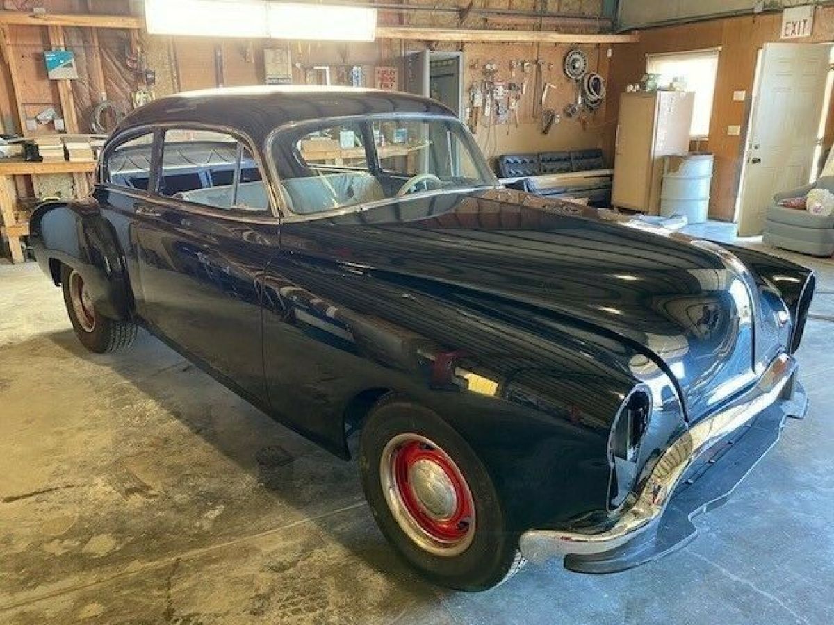1949 oldsmobile fastback rocket 88