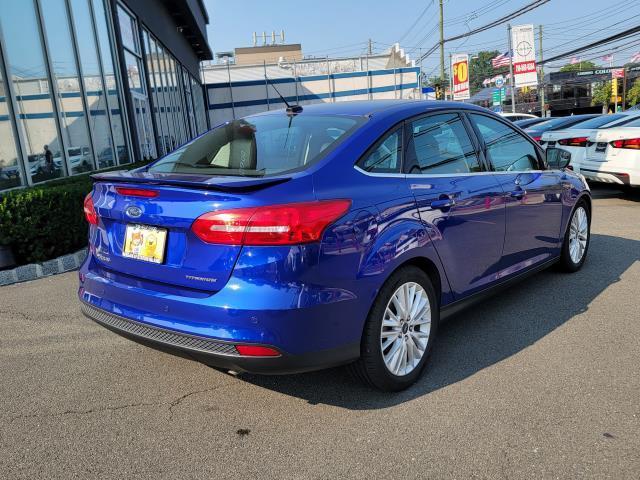2015 ford focus titanium
