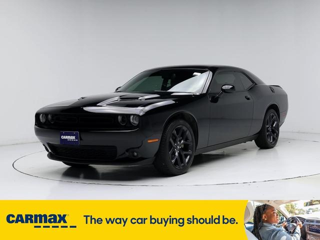 2023 dodge challenger sxt