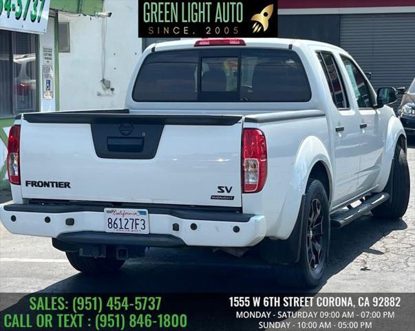 2021 nissan frontier sv