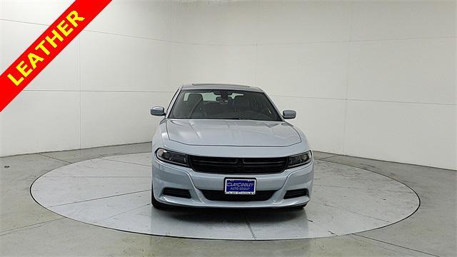 2022 dodge charger sxt