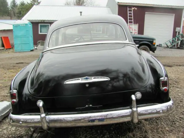 1951 chevy delux 4 dr sedan