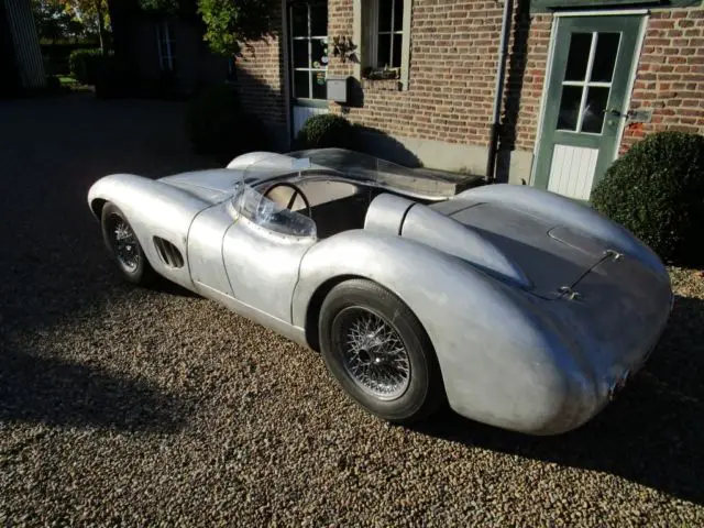 aston martin db r 1