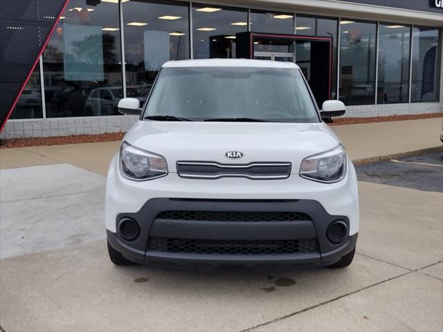 2019 kia soul base