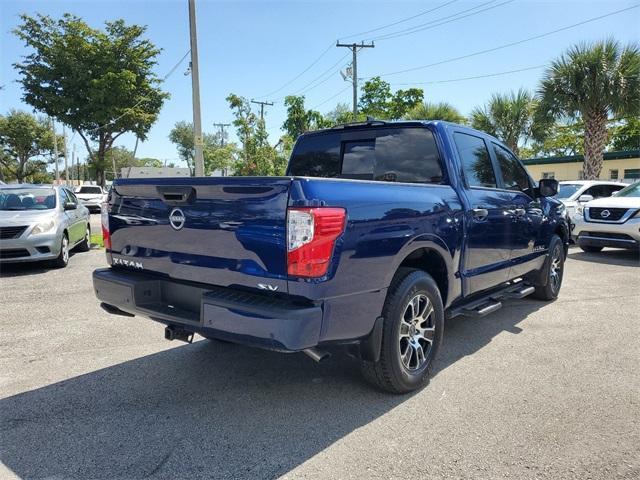 2024 nissan titan sv