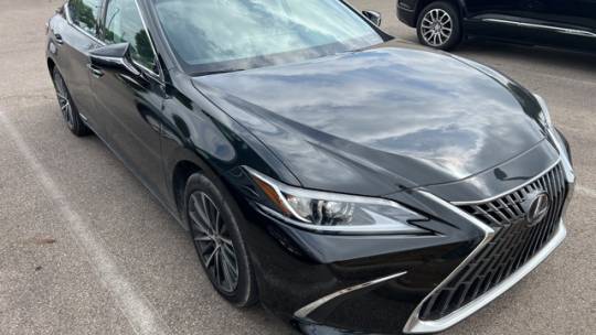 2022 lexus es 300h base