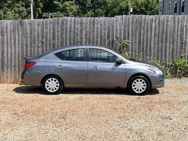 2019 nissan versa 1.6 sv