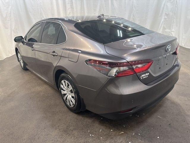 2021 toyota camry hybrid le in clarksville, tennessee
