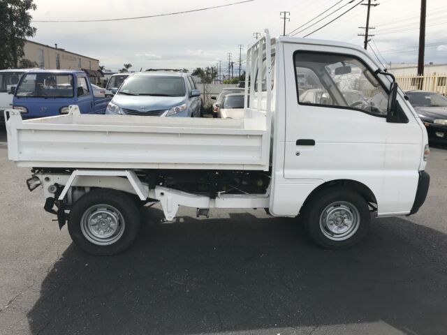 1992 suzuki carry, 4wd dump mt 660cc 45hp 51,000 miles available now!