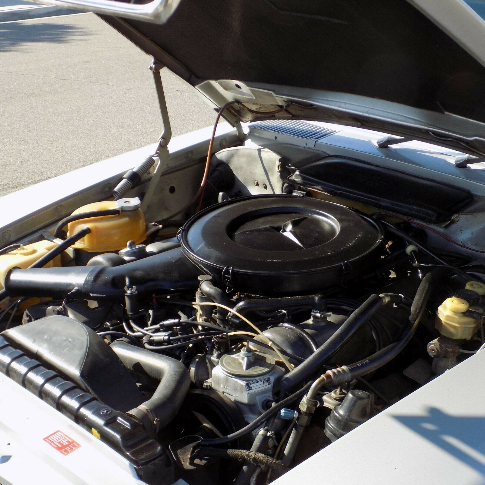 ostunning california example low miles, cold a/c, 2 tops,drives great ! nice !