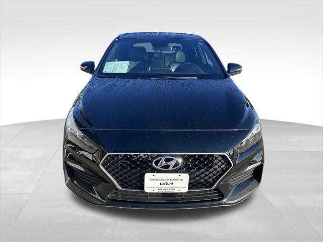 2020 hyundai elantra gt base