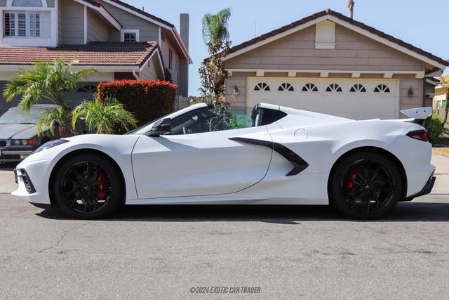 2023 chevrolet corvette stingray w/2lt