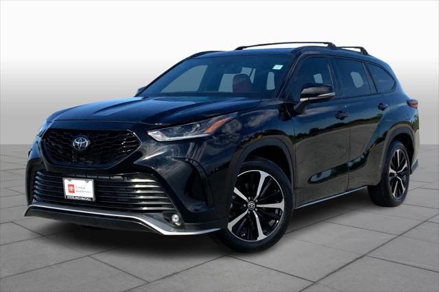2022 toyota highlander xse