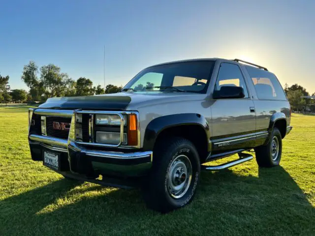 1992 gmc yukon , 2 door , suv , 4wd , 4x4 , automatic , no reserve auction
