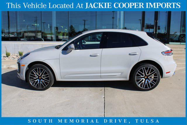 2024 porsche macan base
