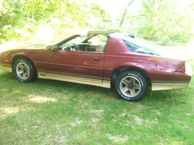 1986 camaro z28 original 305 std. shift 42,630 original miles