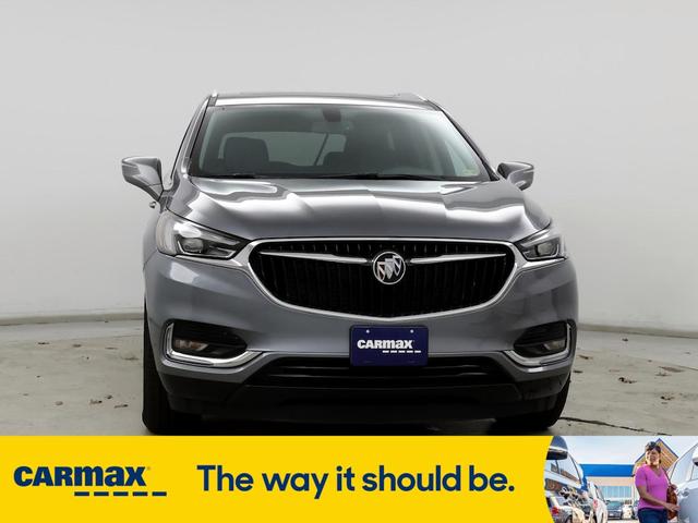2021 buick enclave essence