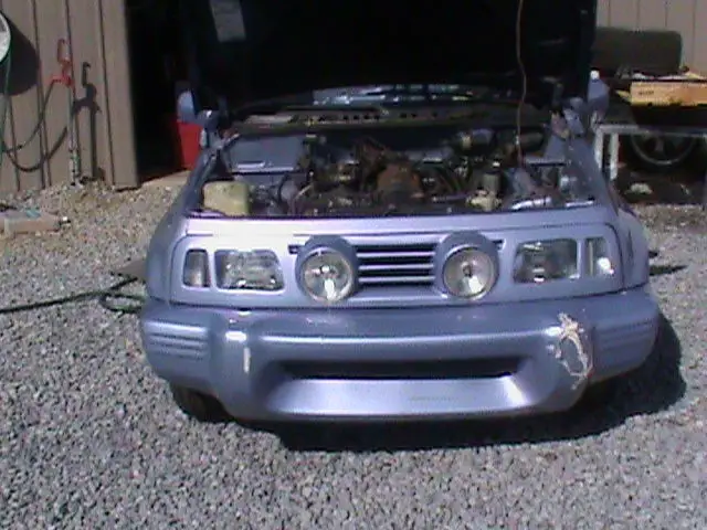 geo tracker show car