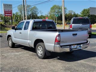 2013 Toyota Tacoma base