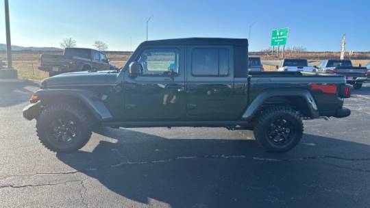 2023 jeep gladiator sport