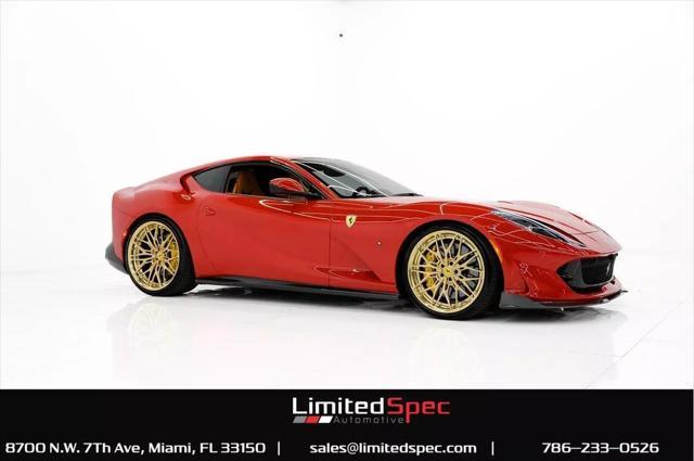 2019 ferrari 812 superfast base
