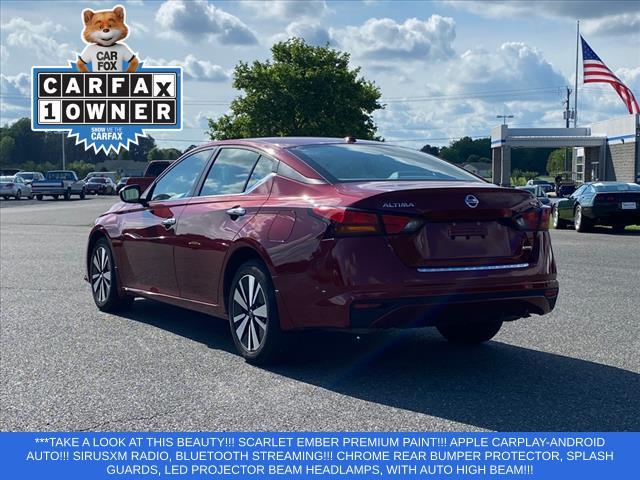 2022 nissan altima 2.5 sv