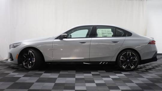 2024 BMW i5
