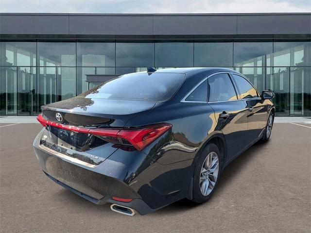 2019 toyota avalon xle