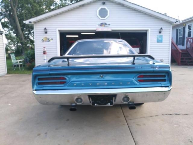 1970 plymouth roadrunner - great condition!
